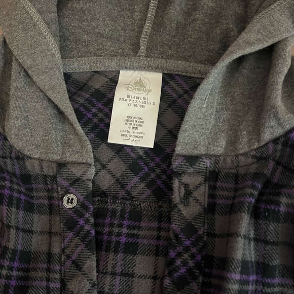 Disneyland resort, haunted mansion, flannel, hatbox, ghost - Picture 7 of 12